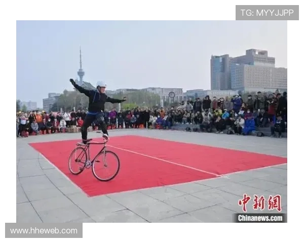 广州滑板队的中路突破之路:深度解析滑板文化与技巧的结合 广州滑板队的中路突破之路:深度解析滑板文化与技巧的结合