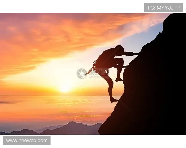 攀岩人生的深度对话：陈强与山峰的心灵交汇与挑战之旅