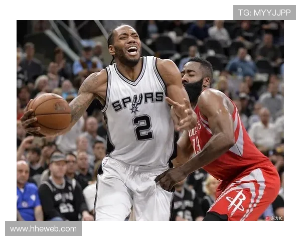 2004年NBA季后赛火箭与马刺激战回顾两队传奇对决的精彩瞬间与战术分析