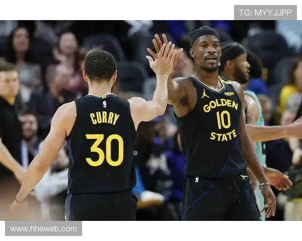 勇士与灰熊激战正酣直播360全景呈现精彩瞬间