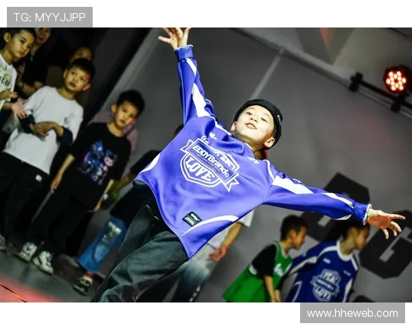 南京街舞队创下新纪录速度排名飙升引领街舞潮流新风尚 南京街舞队创下新纪录速度排名飙升引领街舞潮流新风尚