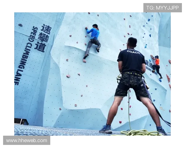 成都极限运动队在世界攀岩锦标赛中的拼搏与荣耀之路